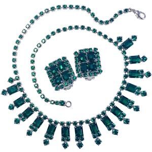 Emerald Green Rhinestone Necklace & Clip Earrings Set Mid Century Revival Parure